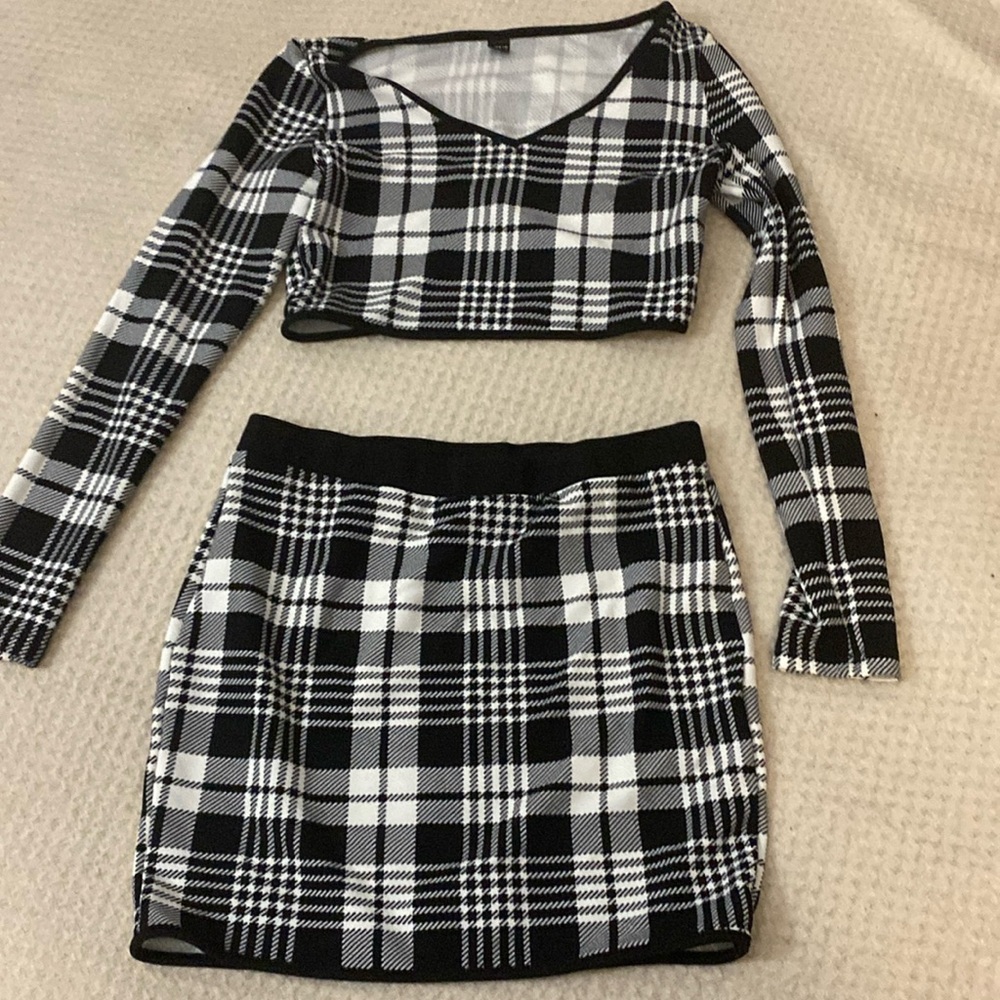 Two Piece Mini Skirt Set from SHEIN